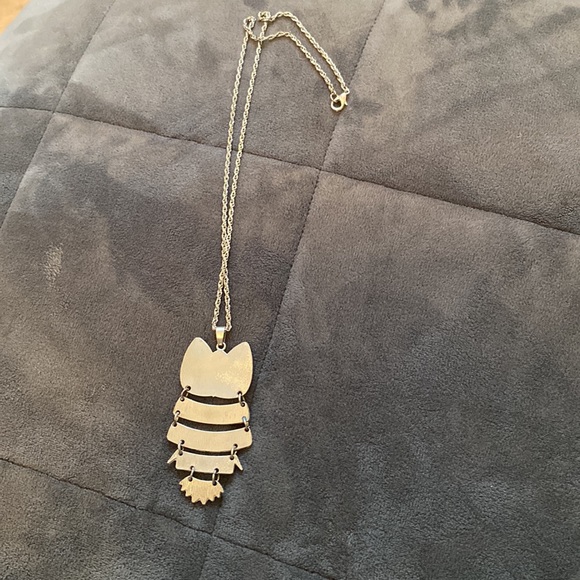 Silver owl necklace - Picture 2 of 2